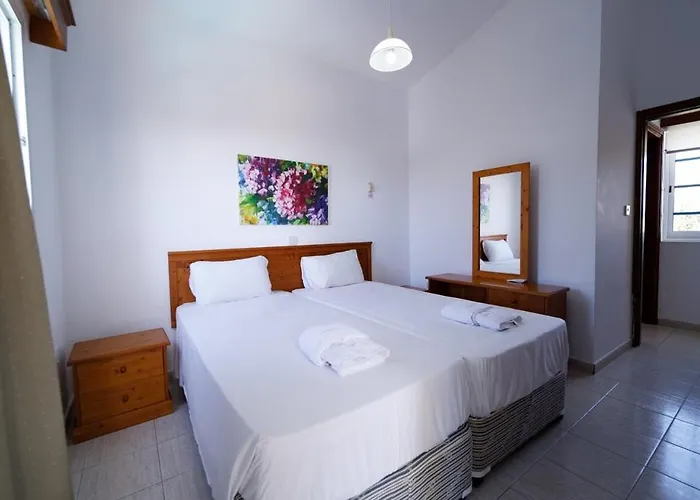 Thalia By Select Villa Coral Bay